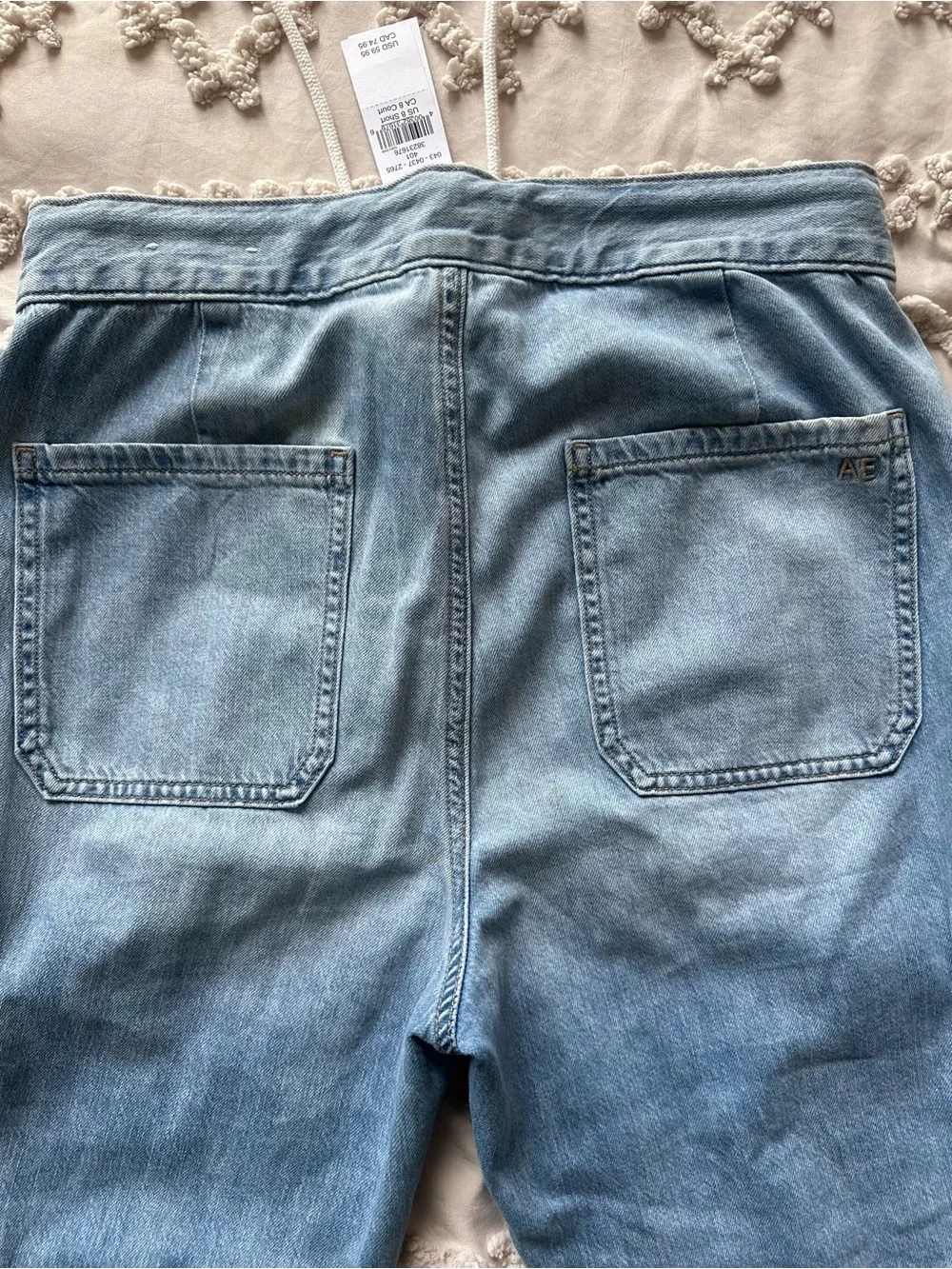 American Eagle Cargo Jogger Jeans Size 8 Short
